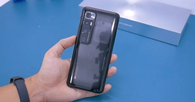 Chiêm ngưỡng hình ảnh Xiaomi Mi 10 Ultra mặt lưng trong suốt đẹp không tỳ vết, thu hút mọi ánh nhìn