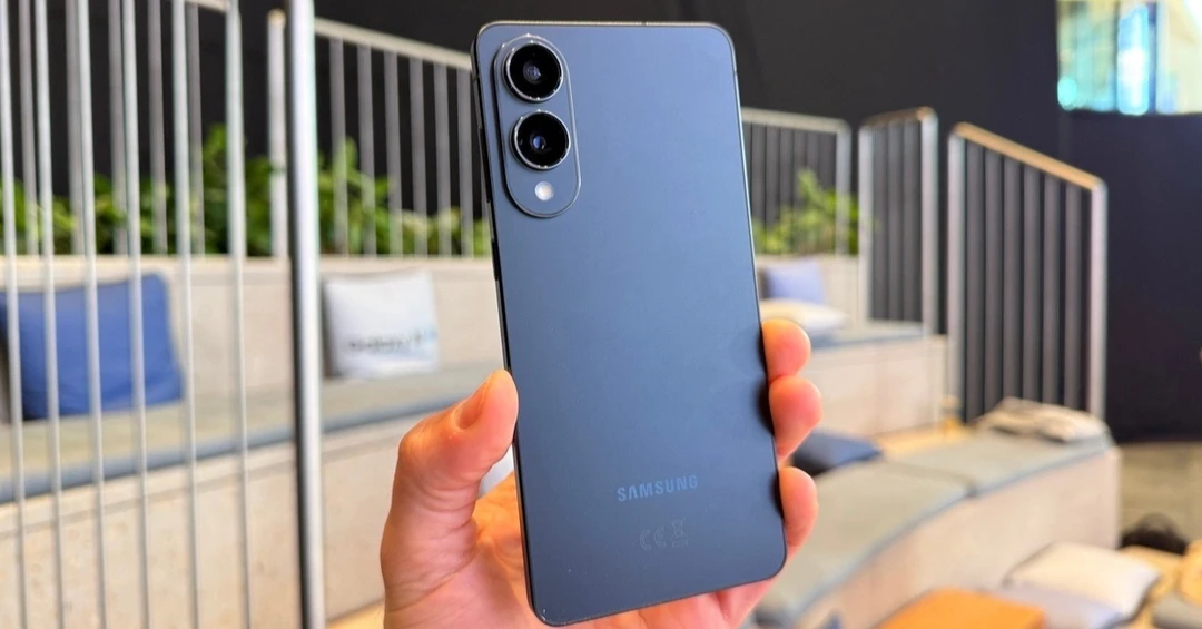 Samsung khai tử dòng Galaxy Edge chỉ sau 5 tháng ra mắt vì doanh số thê thảm