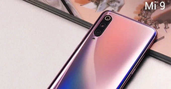 Xiaomi Mi 9 giá bao nhiêu khi cập bến thị trường Việt Nam?