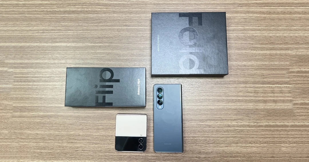 Galaxy Z Fold 4 vs Z Flip 4: Nên chọn smartphone màn hình gập nào?