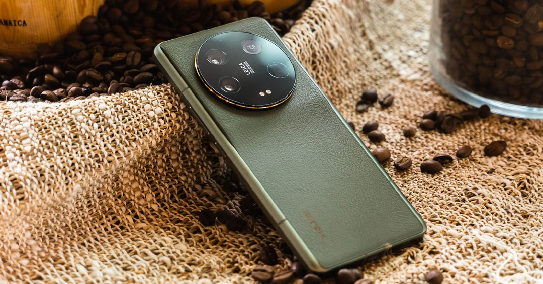 Đánh giá Xiaomi 13 Ultra: Màn hình 2600 nits, sạc nhanh 90W, cảm biến 1inch