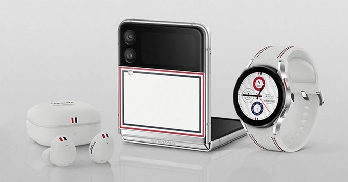 Chiêm ngưỡng hình ảnh Galaxy Z Fold3 và Galaxy Z Flip3 phiên bản Thom Browne ấn tượng