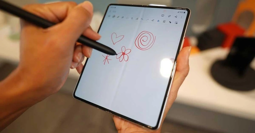 Thông tin quan trọng về bút S Pen khi sử dụng Galaxy Z Fold 4 mà người dùng phải nhớ