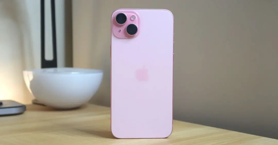 Đánh giá iPhone 15: Ưu nhược điểm và có còn đáng mua trong năm 2026?