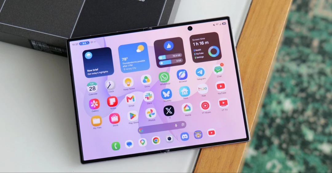 Tải ngay 50+ hình nền Galaxy Z Fold8 4K, chất lượng cao
