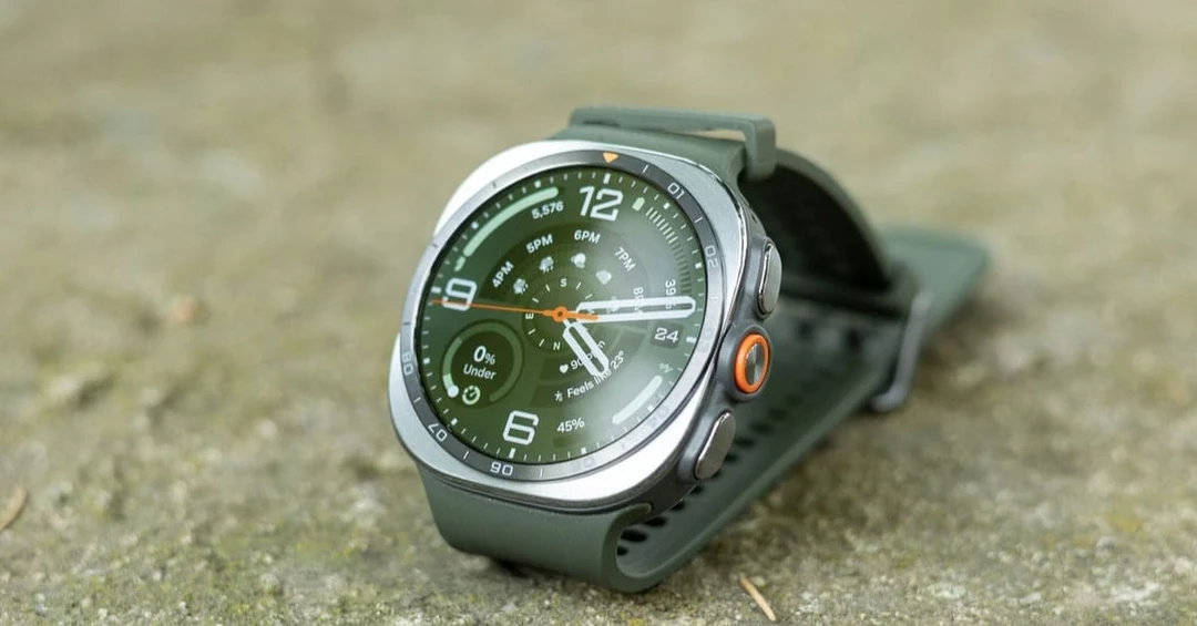 Samsung Galaxy Watch Ultra2 có mấy màu? Mua màu nào đẹp nhất?