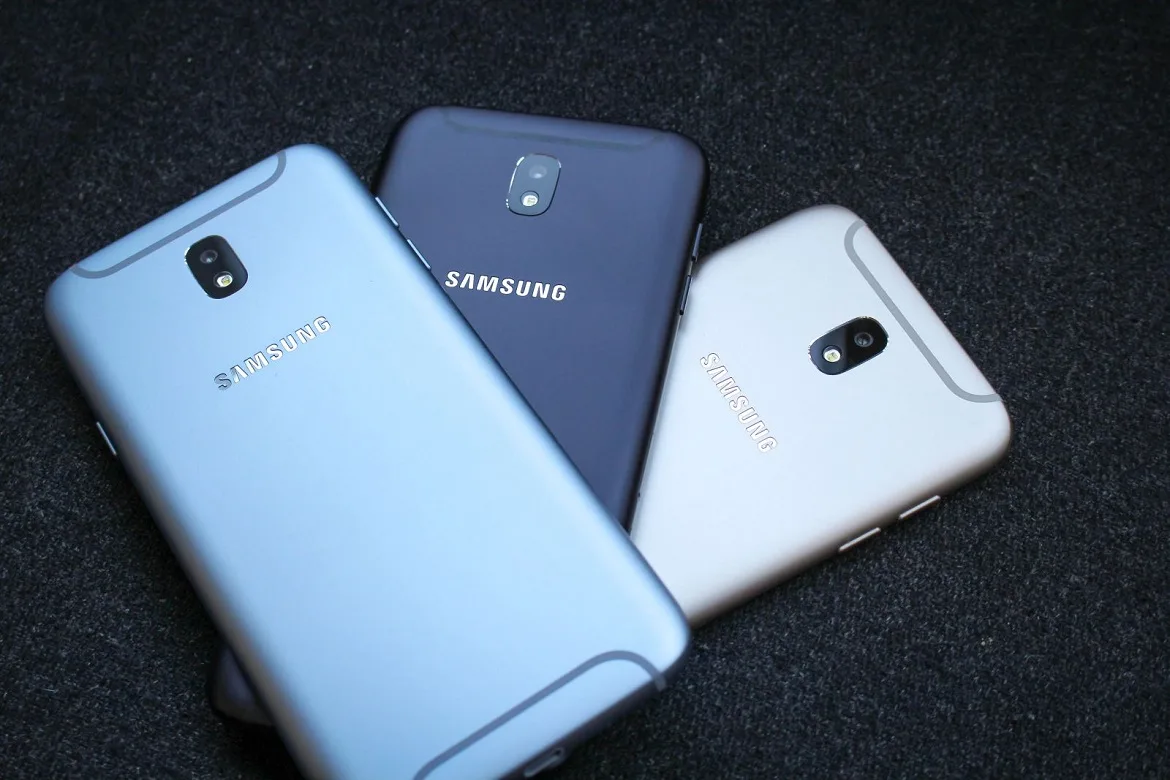 samsung-galaxy-j7-pro-1