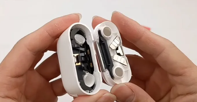 Kết cấu AirPods 3 rất chắc chắn