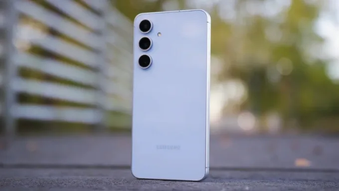 Galaxy S25 FE mang phong cách quen thuộc của Samsung