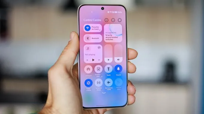Trải nghiệm hiển thị trên màn hình Honor 400