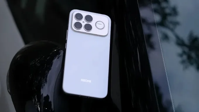 Redmi K90 Pro Max mang phong cách trẻ trung và cá tính hơn