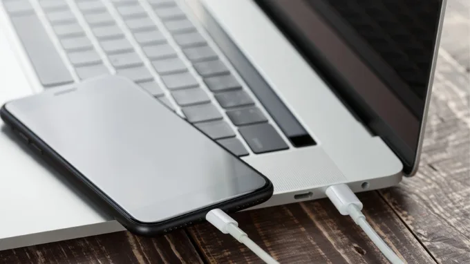 Cách đổi tên AirDrop bằng iTunes