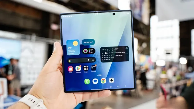Samsung Galaxy Z Fold 7