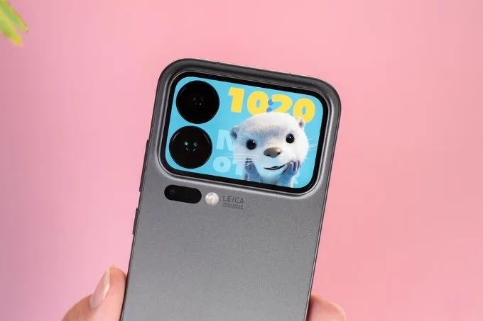 Đánh giá Xiaomi 17 Pro về màn hình phụ