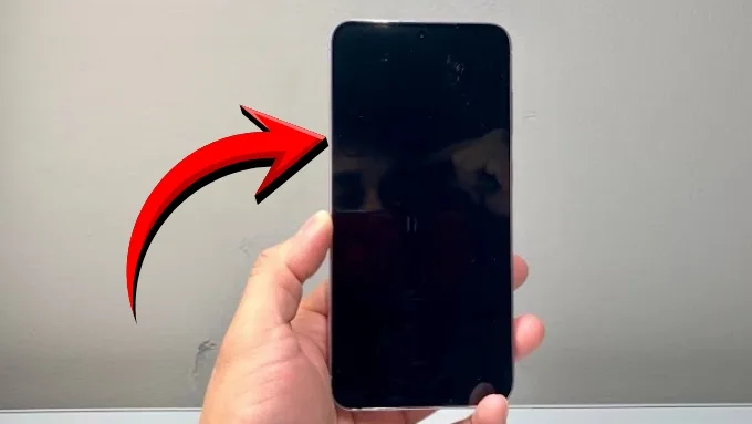 Nguyên nhân gây ra điện thoại Samsung bị đen màn hình