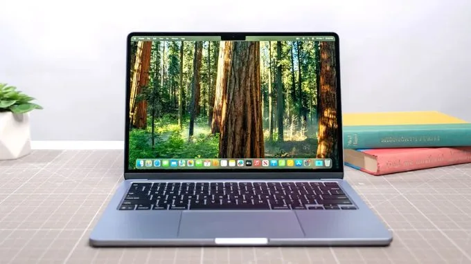 MacBook Air M4 cho sinh viên