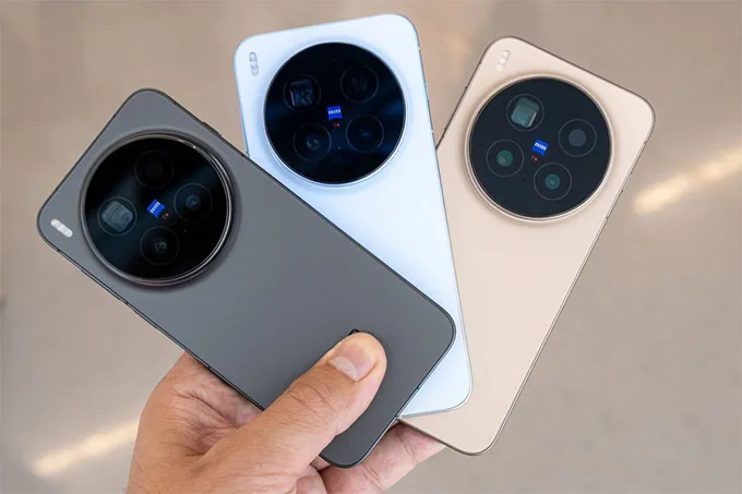 Vivo X300 Pro có bốn tùy chọn màu