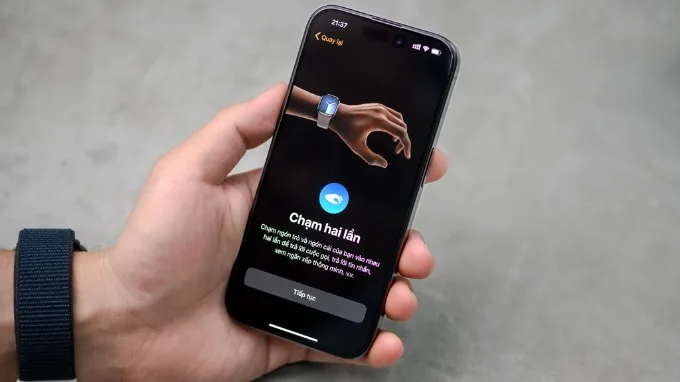 Người dùng iPhone nên mua Apple Watch Series 9