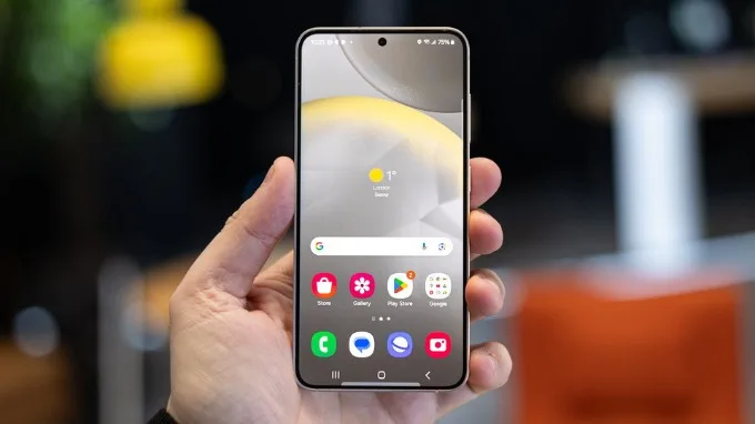 Đánh giá Galaxy S24 về màn hình