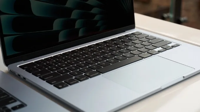Có nên mua MacBook Air M4?