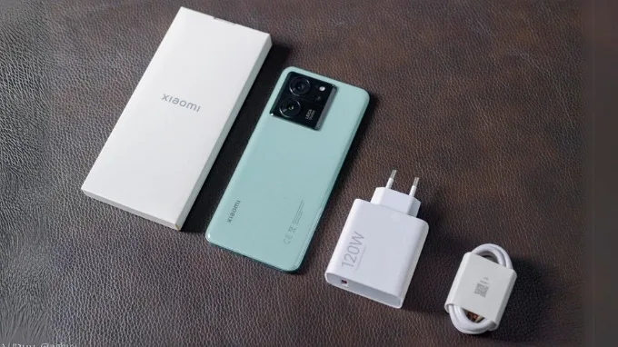 Bên trong hộp Xiaomi 13T Pro