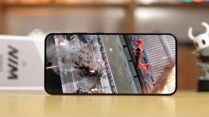 HONOR Win RT sở hữu màn hình AMOLED 6.83 inch