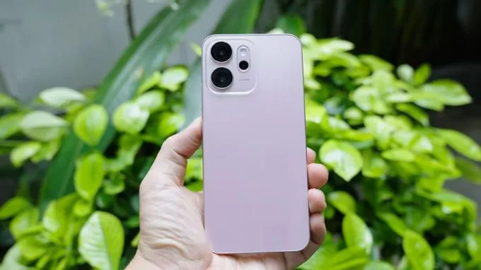 Dung lượng pin của Oppo Reno14 F và Xiaomi 14T