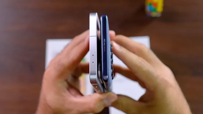 So sánh Motorola Edge 60 Fusion và Samsung Galaxy A56 về độ dày