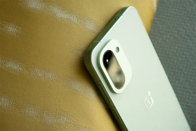 Thiết lập camera trên OnePlus 15R không có nhiều ấn tượng