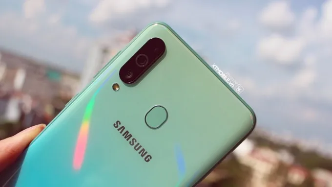 Thông số phần cứng camera hoàn toàn giống nhau