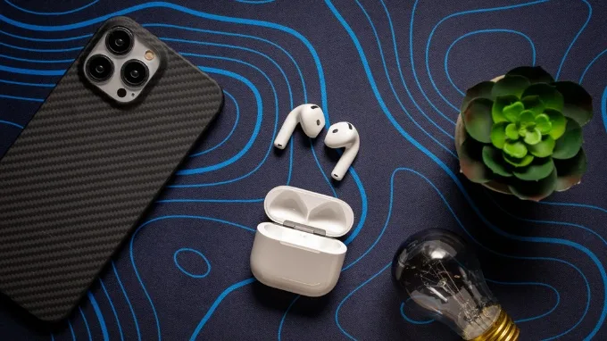 AirPods 4 ANC