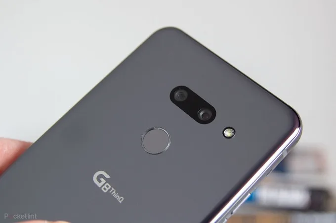 Cảm biến vân tay ở mặt lưng của LG G8