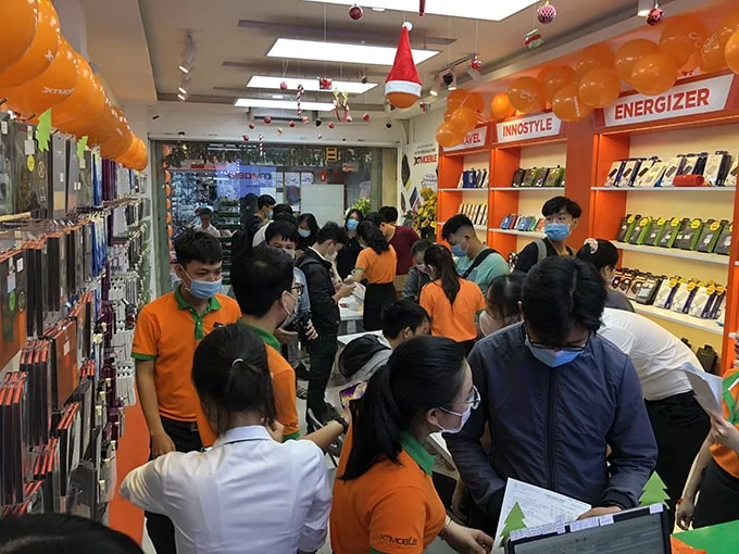 hinh-anh-khai-truong-xtmobile-50-tran-quang-khai9