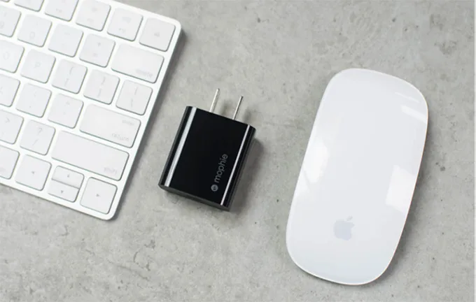 Vì sao củ sạc 20W lại thường được chọn cho những chuyến đi?