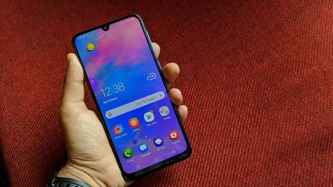 Galaxy M30 có thiết kế màn hình đẹp mắt