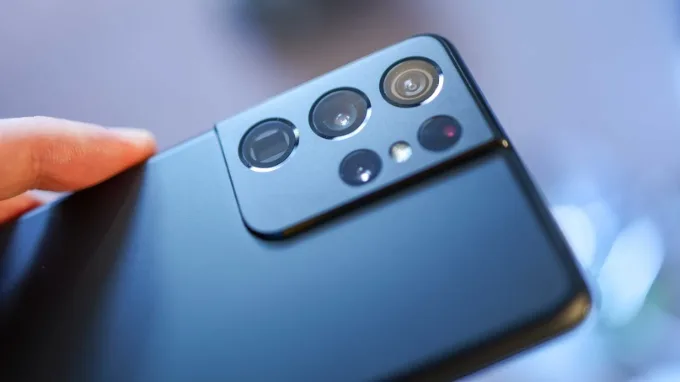 Camera vẫn là điểm sáng, nhưng không còn dẫn đầu