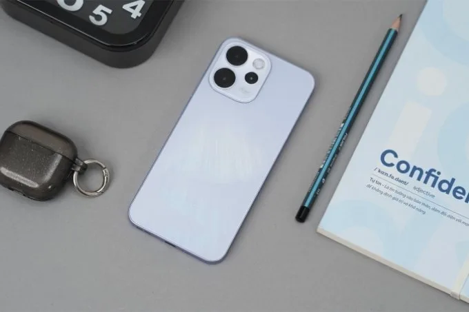 Thiết kế OPPO Reno15 F