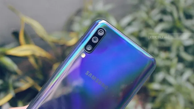 Galaxy A50s từng gây ấn tượng với cụm 3 camera