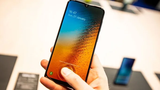 Galaxy A50 có cảm biến vân tay quang học