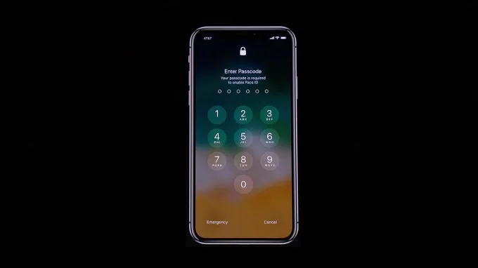 Apple từng làm fan thất vọng với Face ID thế hệ đầu trên iPhone X