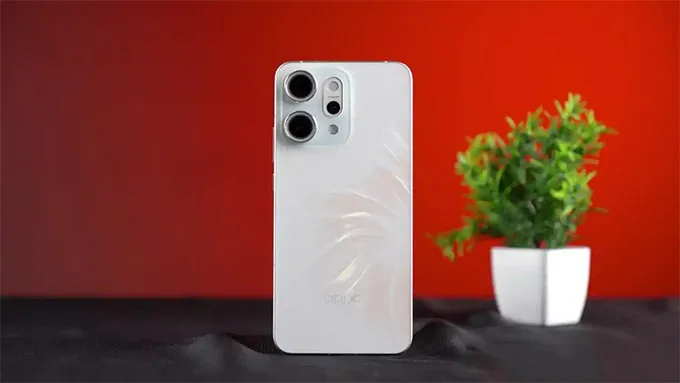 OPPO Reno 14 cũng đạt chứng nhận IP68/IP69