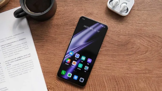 man-hinh-realme-gt-neo-5-xtmobile