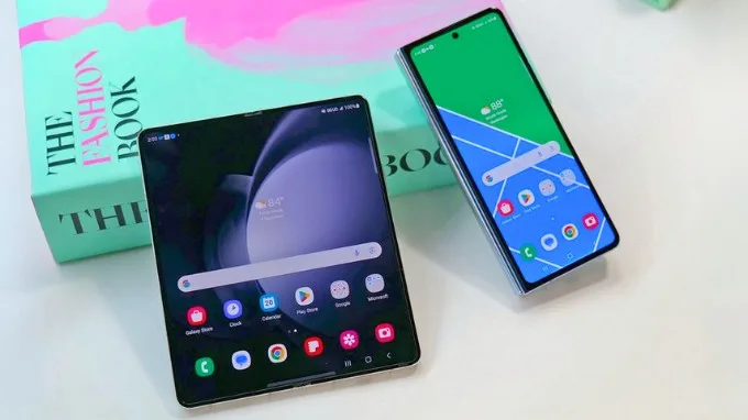 Samsung Galaxy Z Fold 5