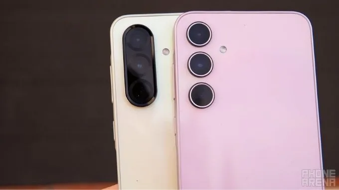 So sánh Samsung A36 và A35 về camera