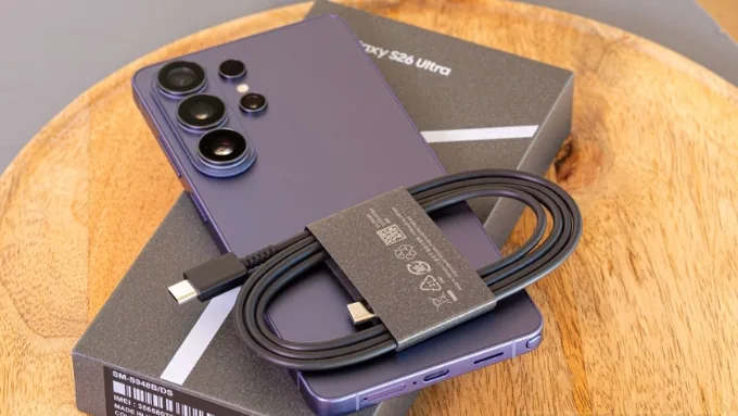 Về pin, Galaxy S26 Ultra đi kèm viên pin 5.000 mAh
