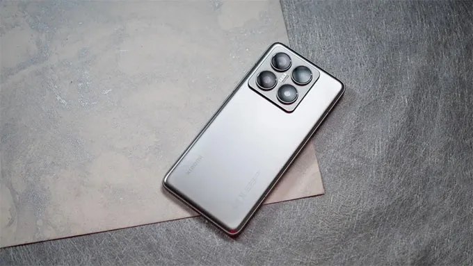 Một trong những khía cạnh nổi bật của Xiaomi 14T Pro là thiết kế tuyệt đẹp của nó