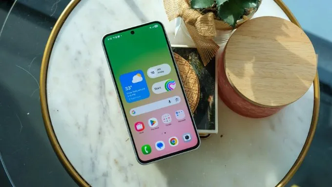 man-hinh-galaxy-a56-xtmobile