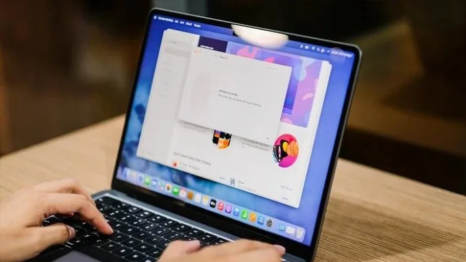 MacBook Air 13 inch M2 2022