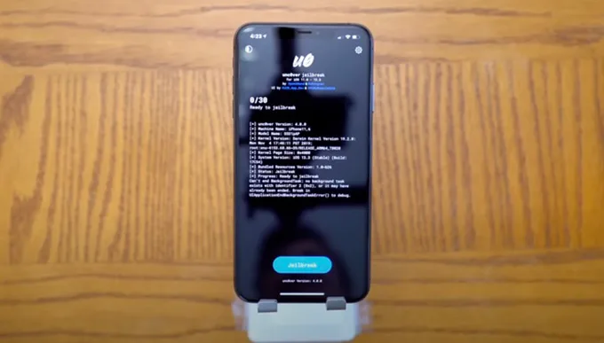 Hệ điều hành iOS 16.2 trên iPhone có thể bị jailbreak thông qua phần mềm của hacker