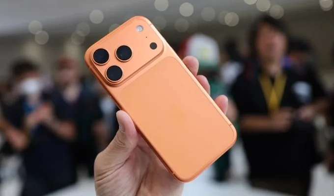 Mệnh Hỏa nên mua iPhone 17 màu nào